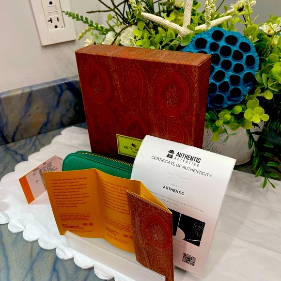 ETRO Milano Zip Around Continental Long Wallet Made In Italy ~ NWT! - Picture 6 of 17